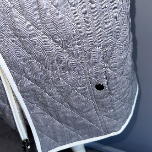 Croft & Barrow Quilted Fleece Reversible Vest! - Picture 6 of 8